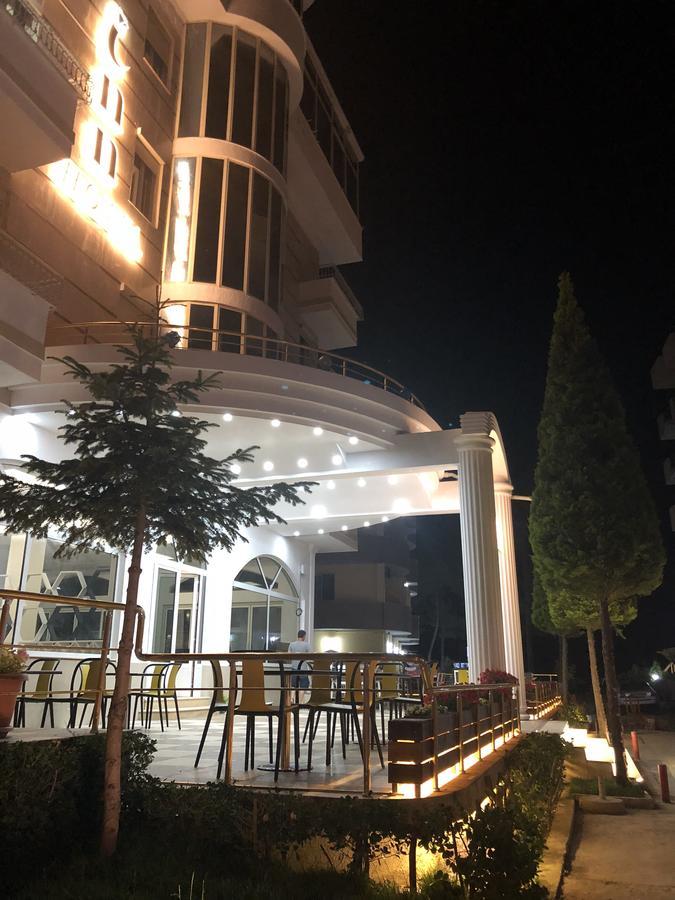 Inn Hotel Škalngur Extérieur photo