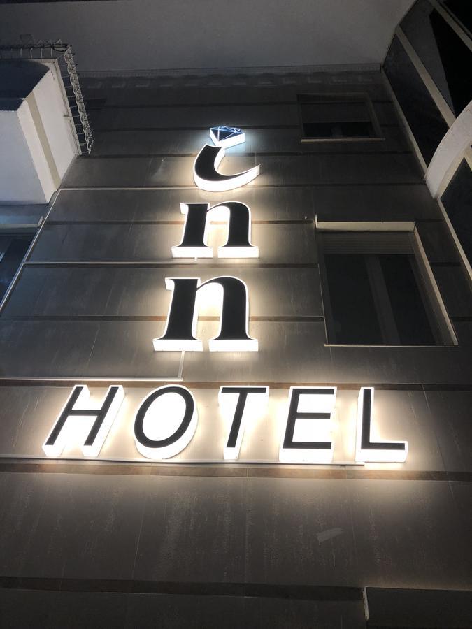 Inn Hotel Škalngur Extérieur photo