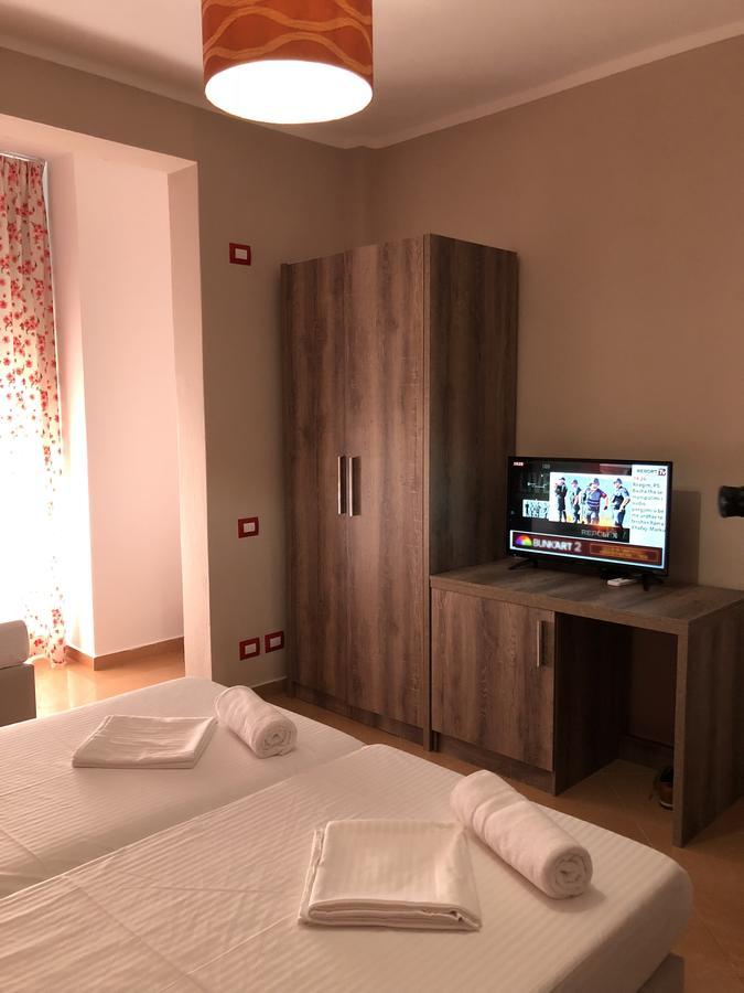 Inn Hotel Škalngur Extérieur photo