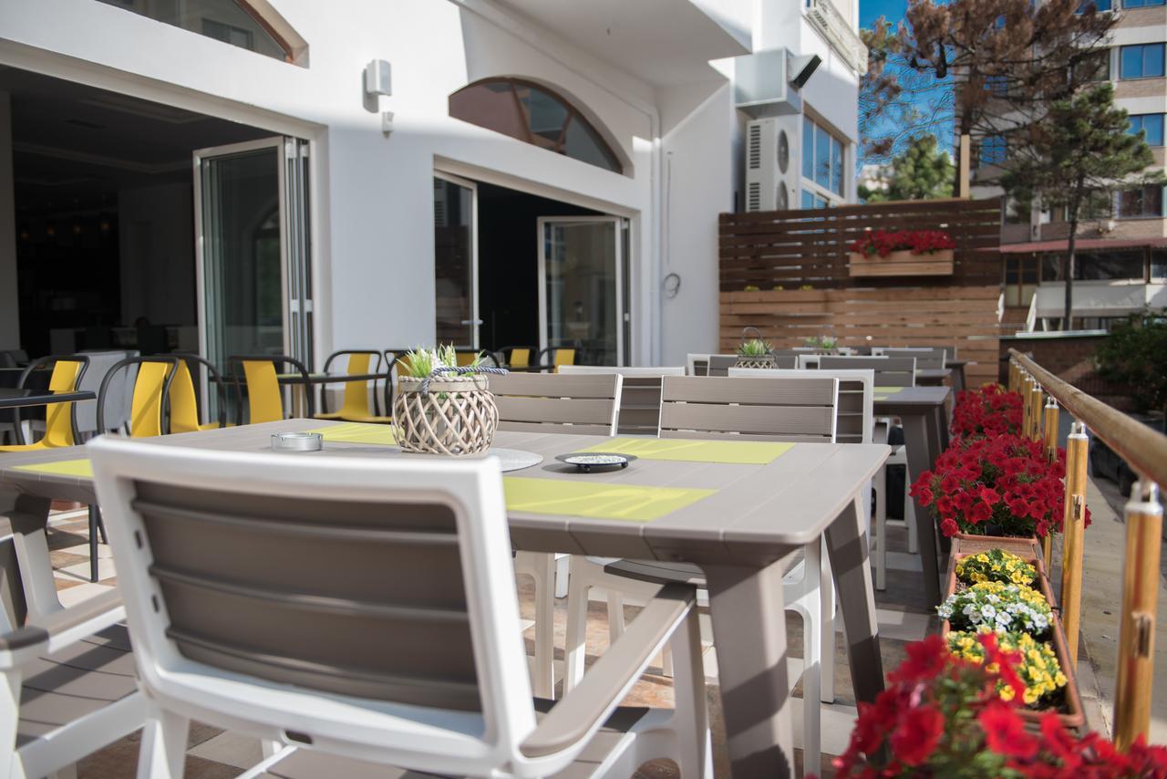 Inn Hotel Škalngur Extérieur photo