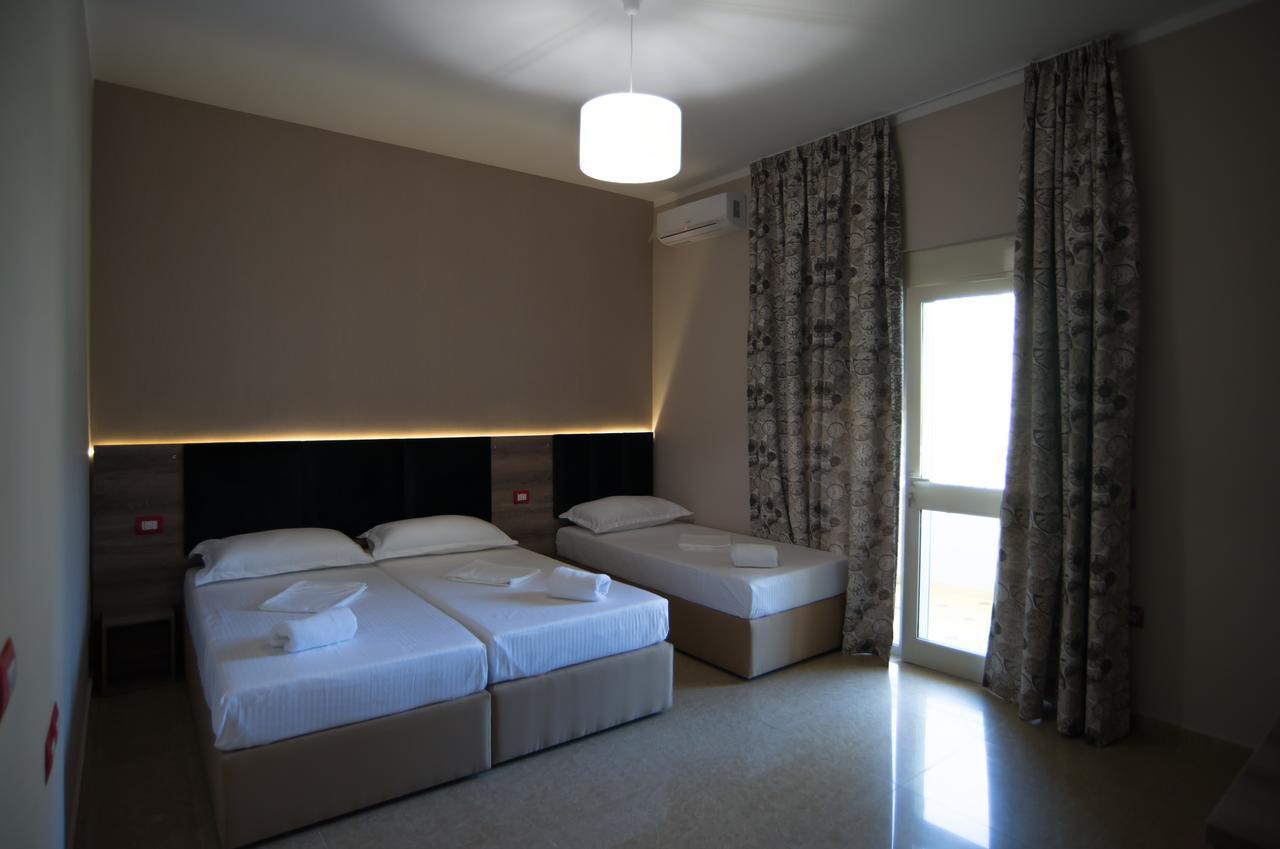 Inn Hotel Škalngur Extérieur photo