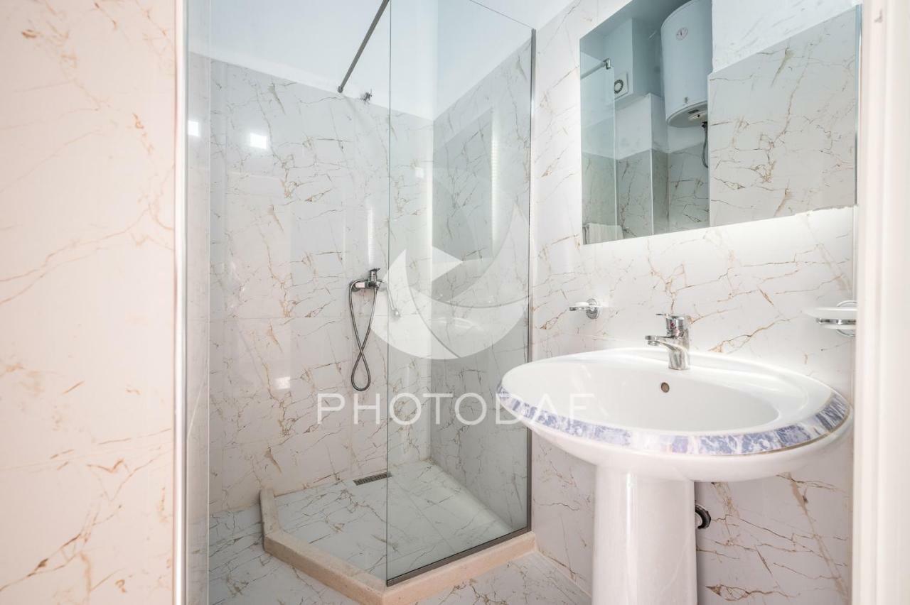 Inn Hotel Škalngur Extérieur photo