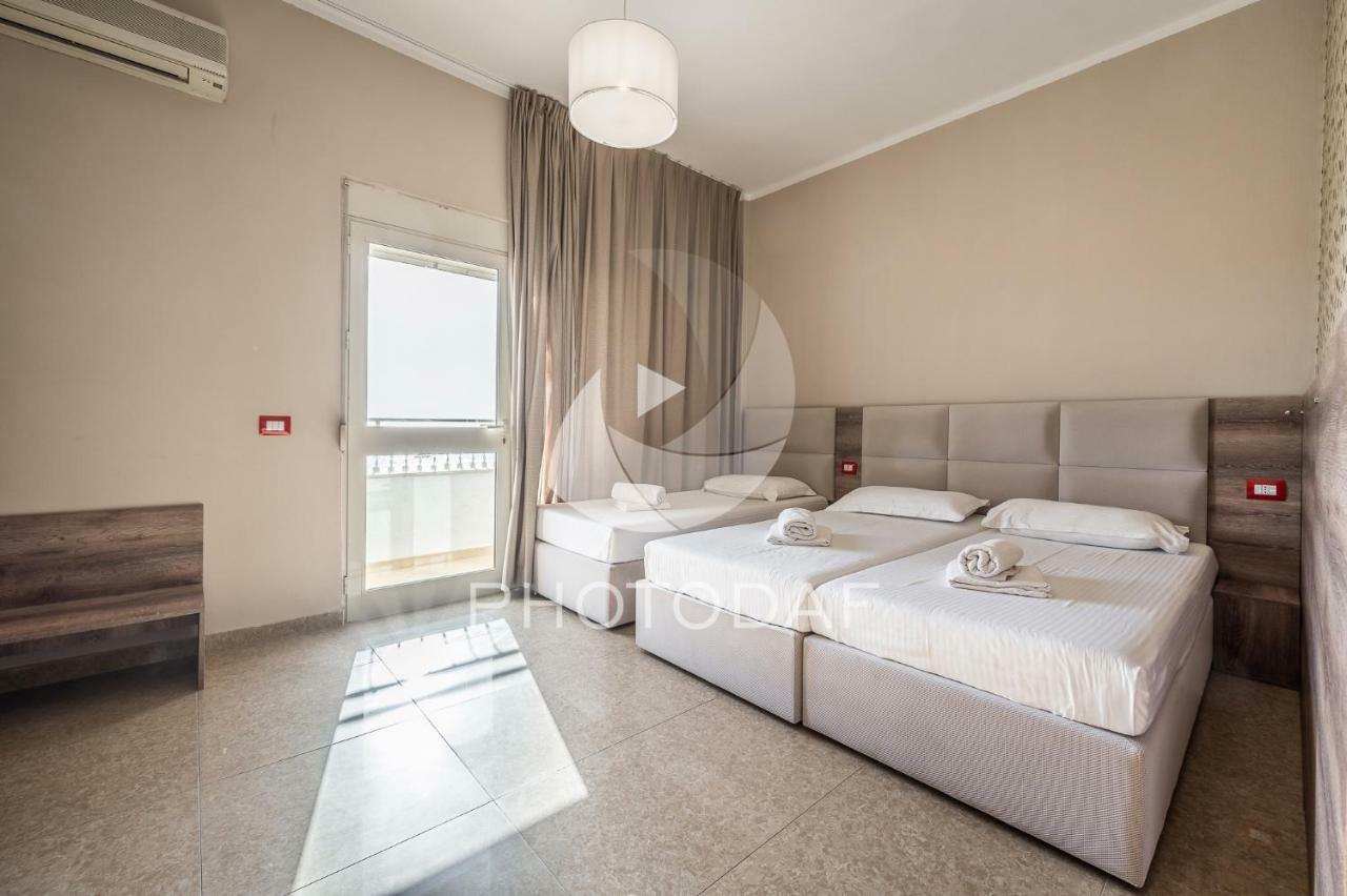 Inn Hotel Škalngur Extérieur photo